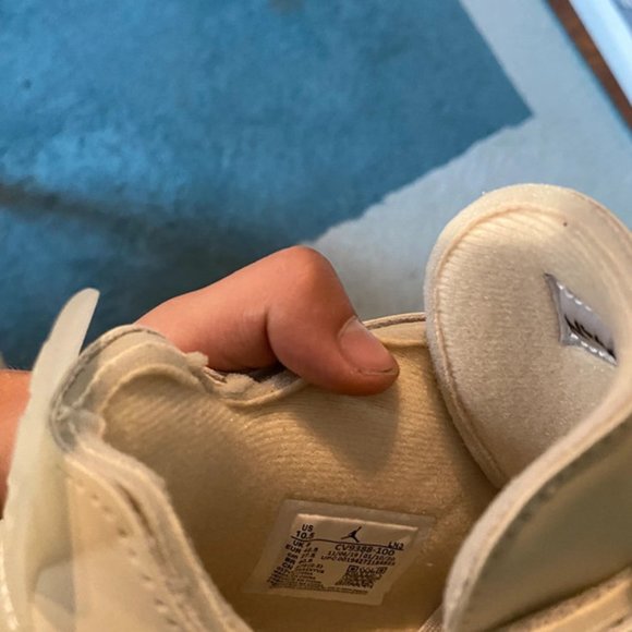 Nike Off White Air Jordan 4 Sail